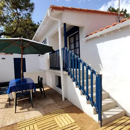 Holiday home Maison De La Pinede, Acces Direct Foret Et
